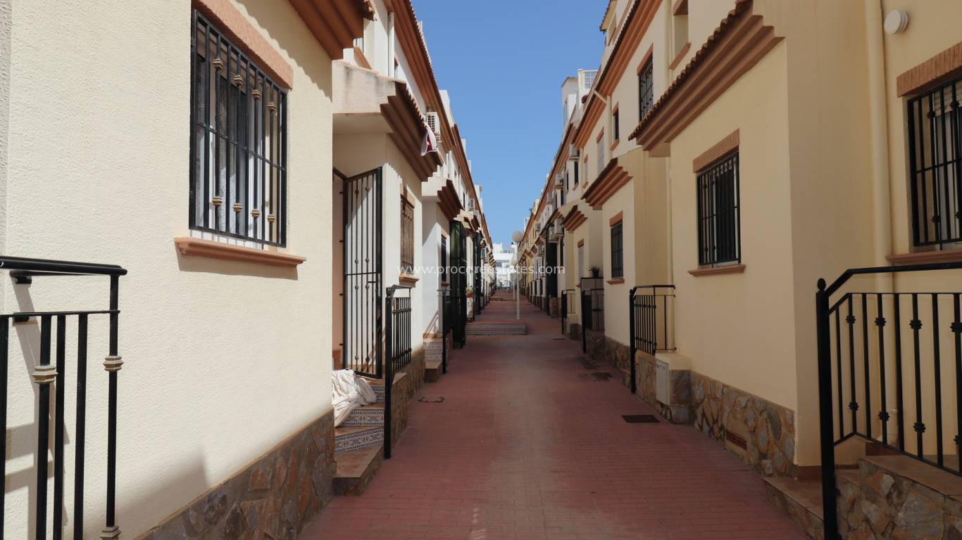 Verkauf - Stadthaus - Torrevieja - Aguas Nuevas