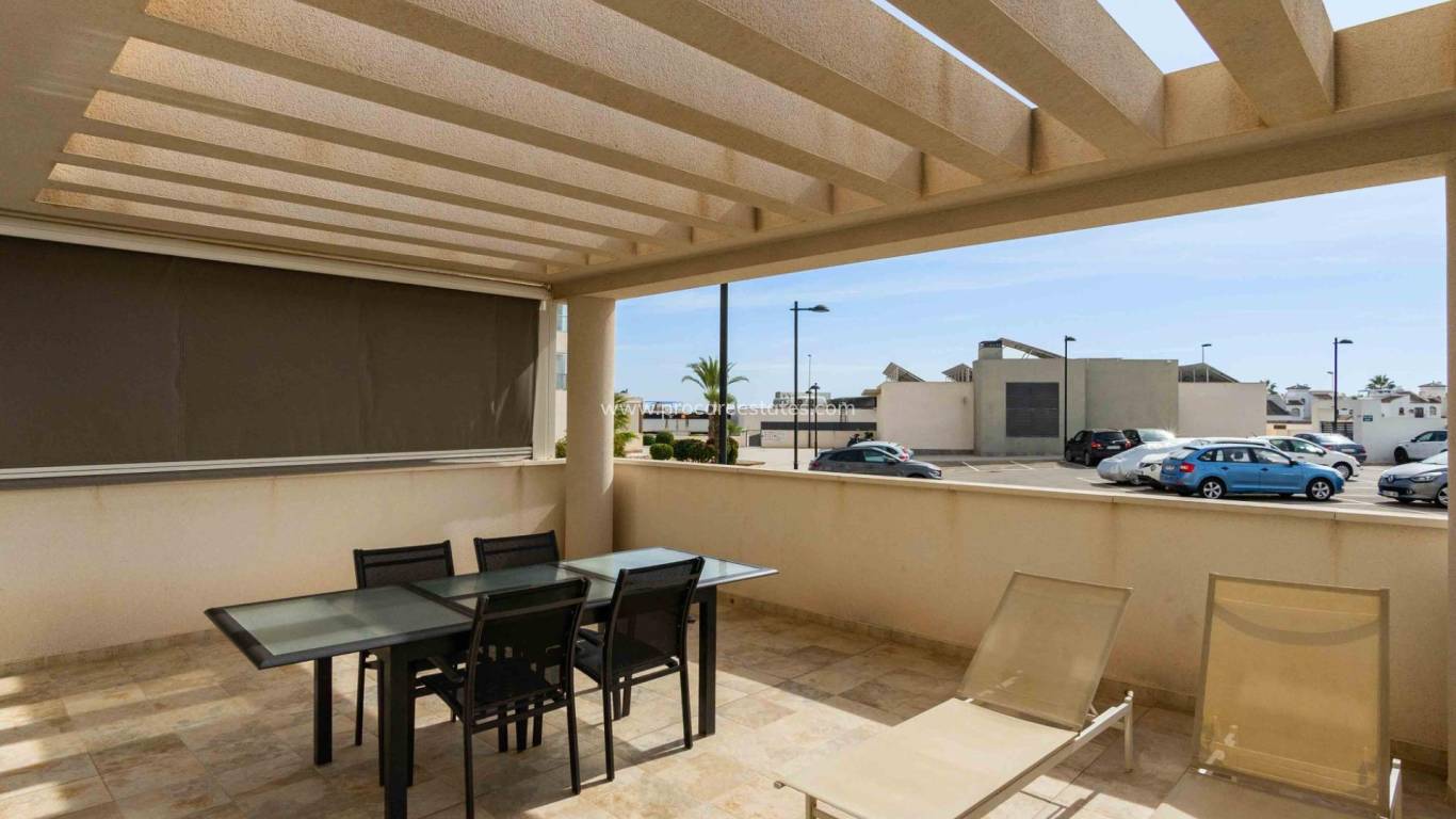 Alquiler a largo plazo - Apartamento - Orihuela Costa - Villamartin