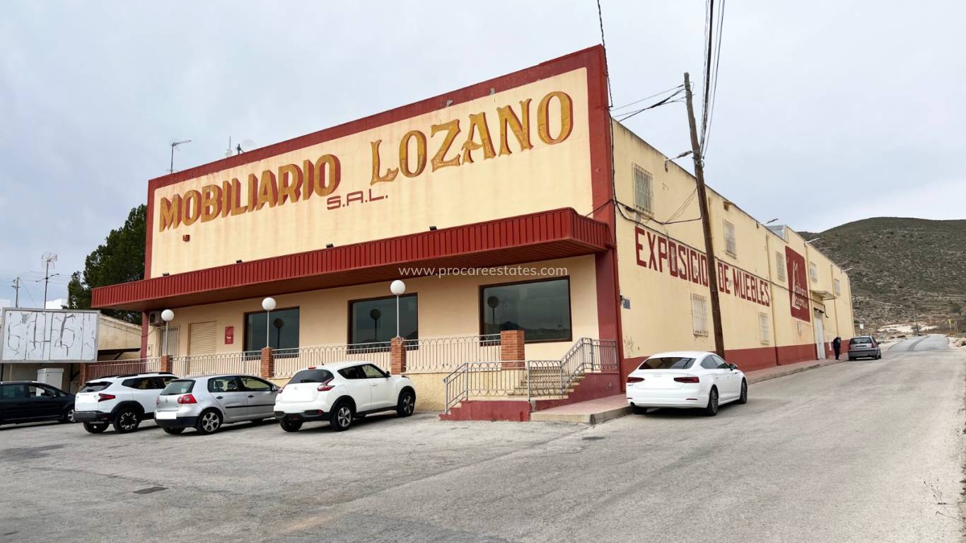 Alquiler a largo plazo - Propiedad comercial - Hondon De Los Frailes