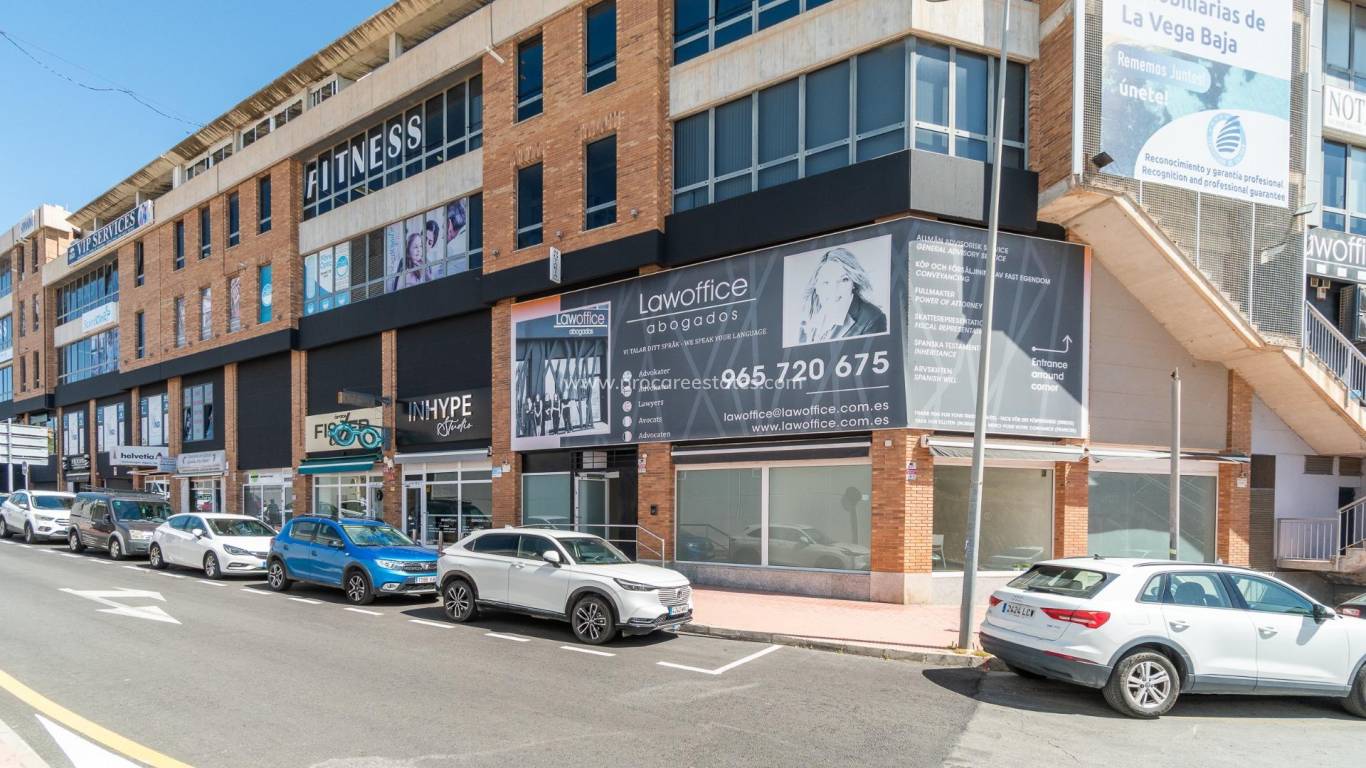 Alquiler a largo plazo - Propiedad comercial - Orihuela Costa - Playa Flamenca