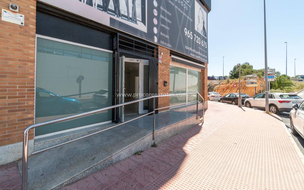 Alquiler a largo plazo - Propiedad comercial - Orihuela Costa - Playa Flamenca