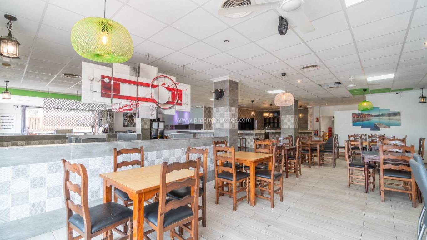 Alquiler a largo plazo - Propiedad comercial - San Fulgencio - La Marina