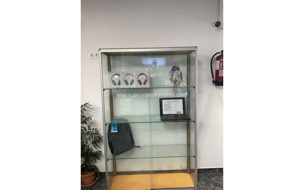 Alquiler a largo plazo - Propiedad comercial - Torrevieja - Torrevieja Center