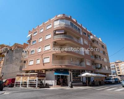 Apartment - Resale - Torrevieja - Aguas Nuevas