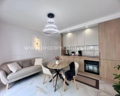 Apartment - Resale - Torrevieja - Torrevieja Center