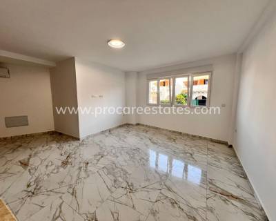 Appartement - Verkoop - Torrevieja - Torrevieja Center