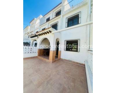 Appartement - Verkoop - Torrevieja - Torrevieja Center