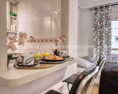 Appartement - Verkoop - Torrevieja - Torrevieja Center