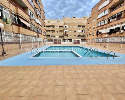 Appartement - Verkoop - Torrevieja - Torrevieja Center