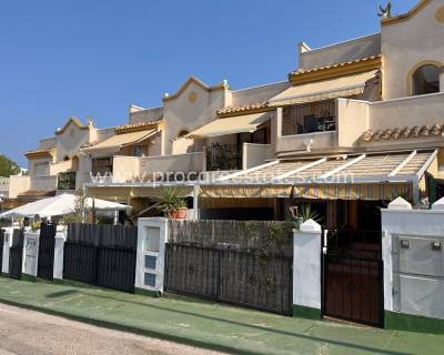 Casa de pueblo - Reventa - Torrevieja - Torrevieja