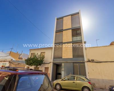 Commercial property - Resale - Almoradi - Center