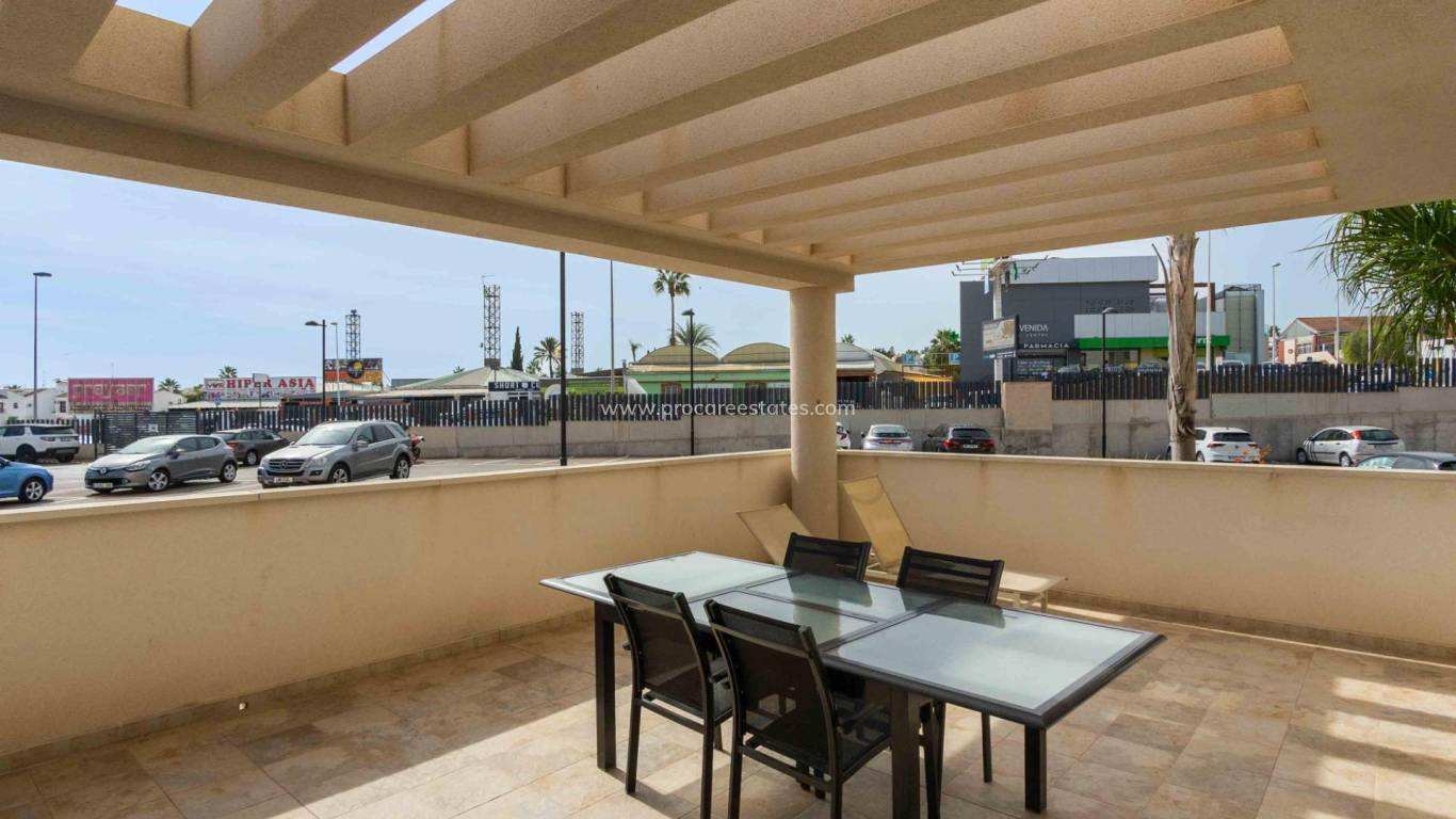 Lange termijn verhuur - Appartement - Orihuela Costa - Villamartin