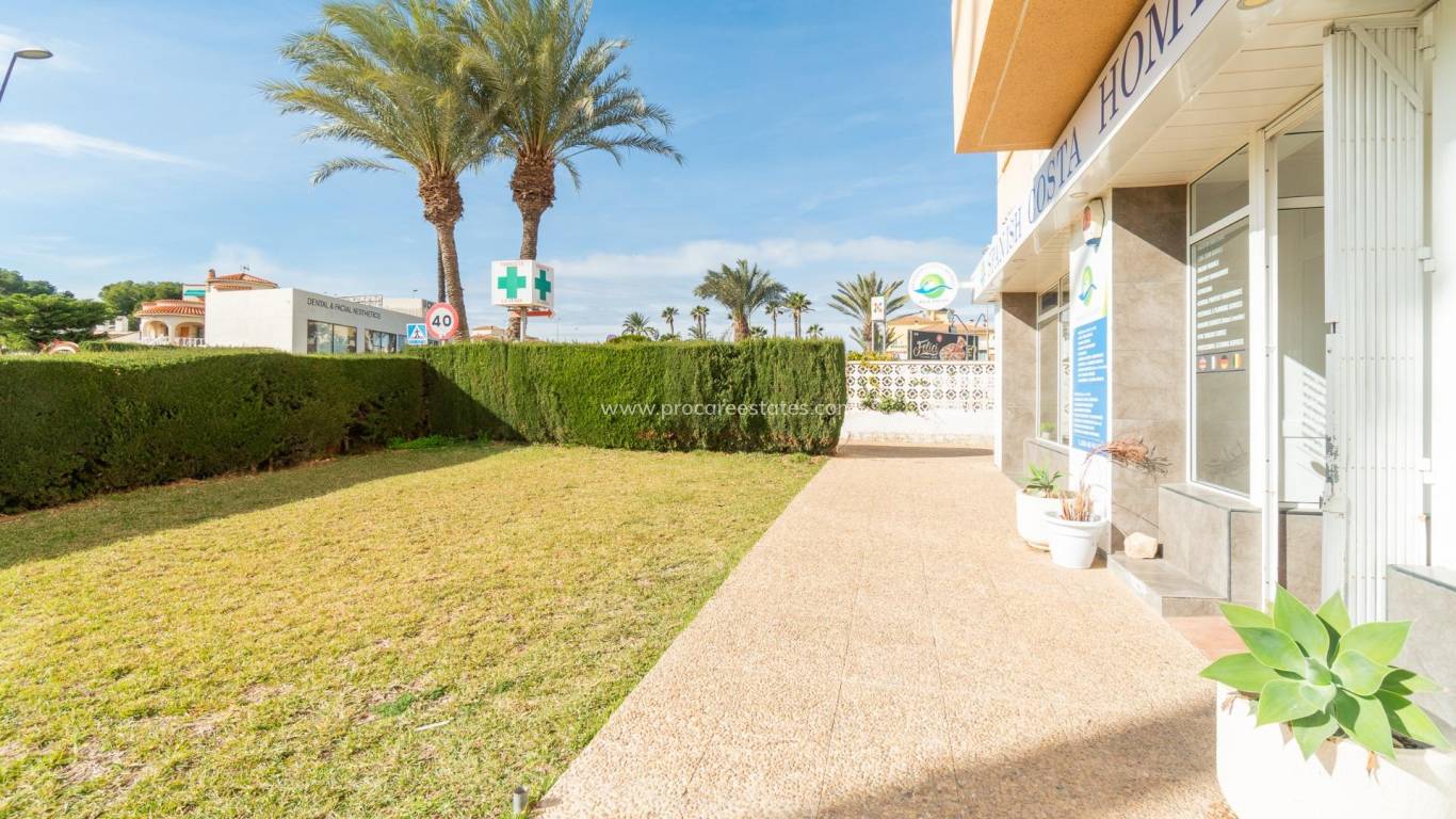 Lange termijn verhuur - Commercieel vastgoed - Orihuela Costa - La Zenia