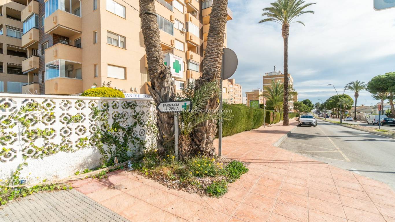 Lange termijn verhuur - Commercieel vastgoed - Orihuela Costa - La Zenia