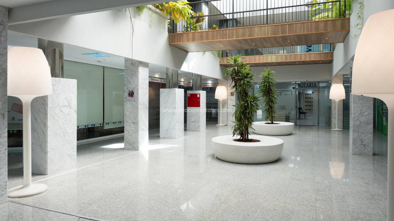 Lange termijn verhuur - Commercieel vastgoed - Orihuela Costa - Playa Flamenca