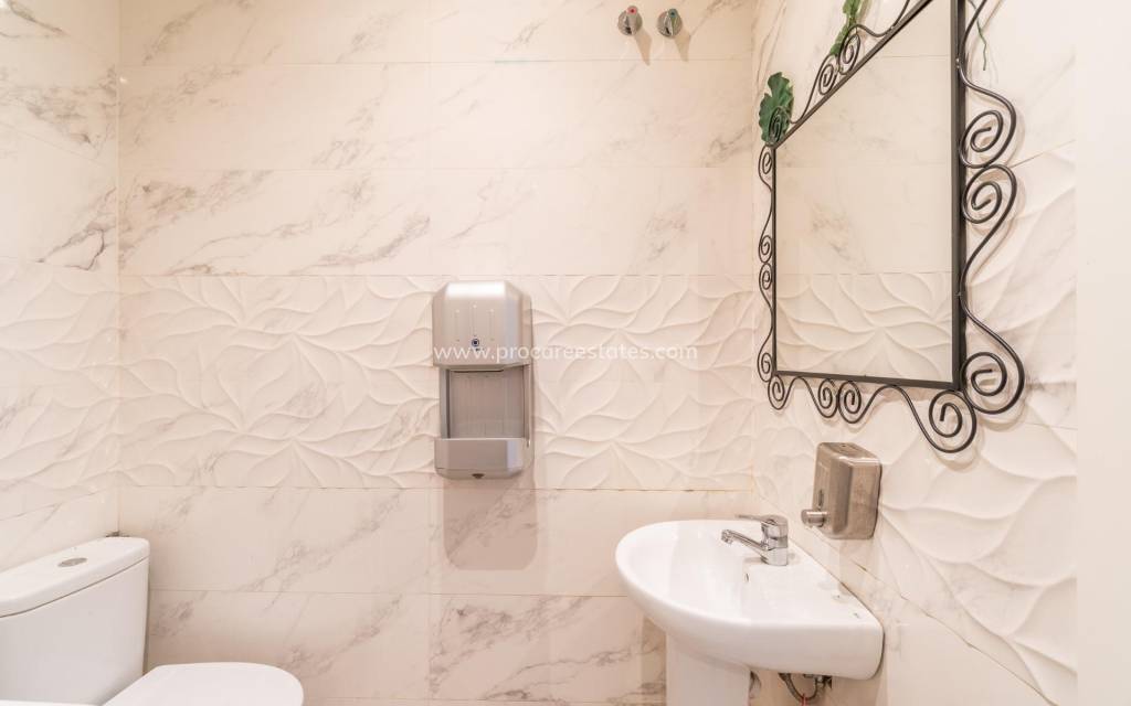 Lange termijn verhuur - Commercieel vastgoed - San Fulgencio - La Marina