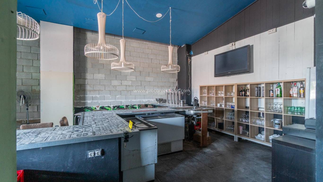 Lange termijn verhuur - Commercieel vastgoed - San Fulgencio - Urb. La Marina