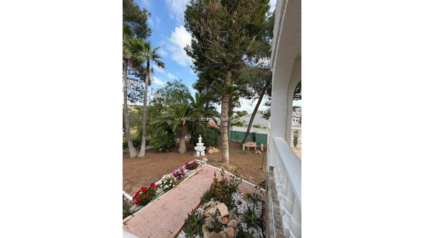 Lange termijn verhuur - Villa - Torrevieja - Los Balcones - Los Altos del Edén