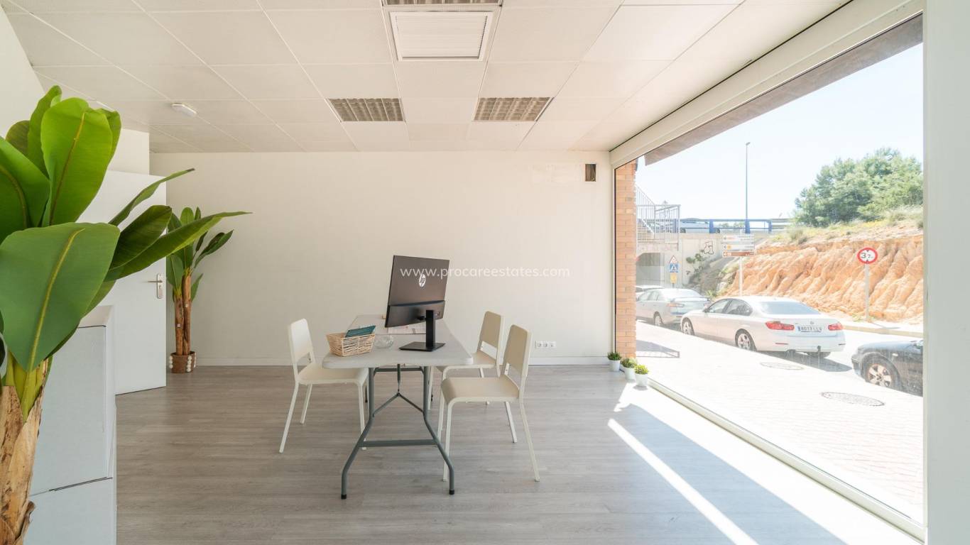 Langzeitmiete - Gewerbeimmobilien - Orihuela Costa - Playa Flamenca