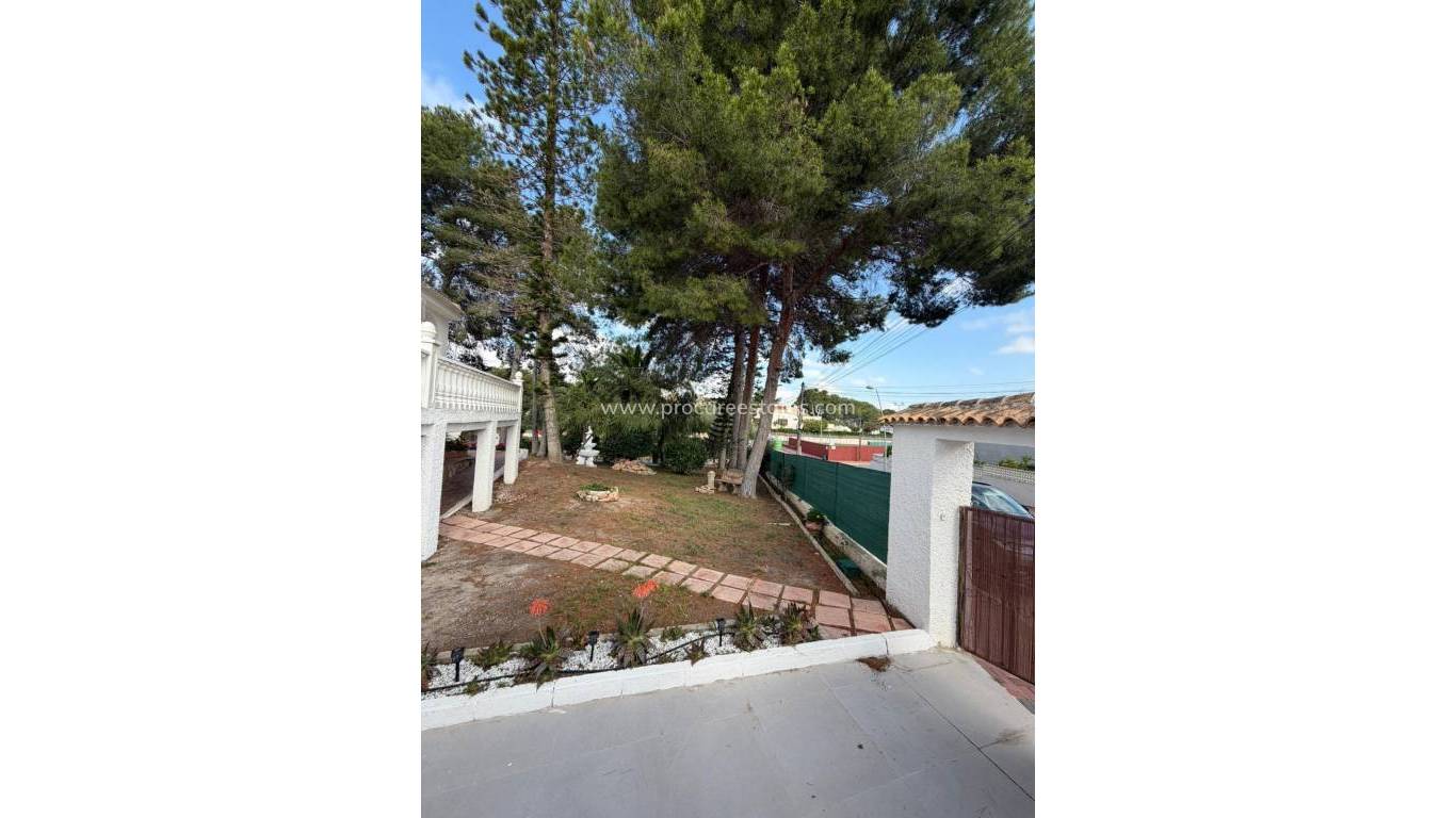 Langzeitmiete - Villa - Torrevieja - Los Balcones - Los Altos del Edén