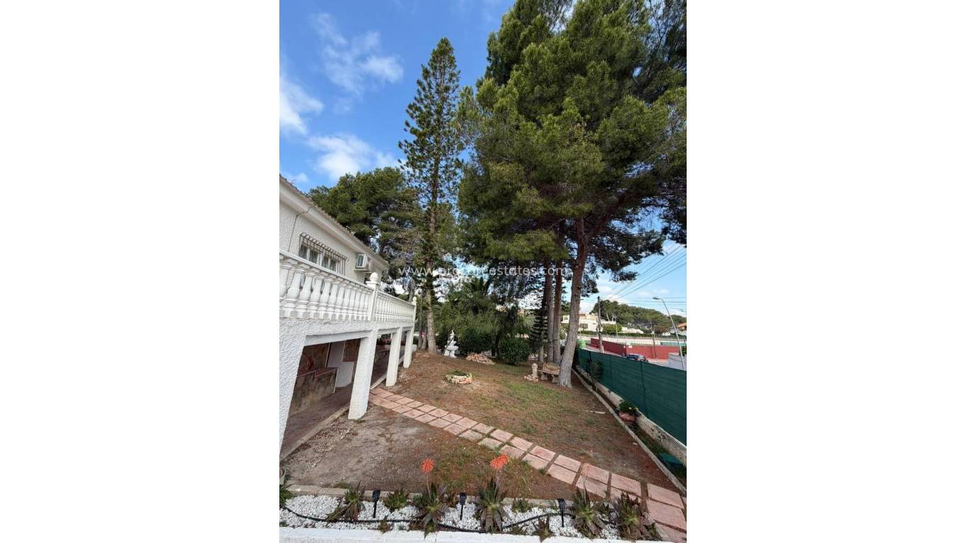 Langzeitmiete - Villa - Torrevieja - Los Balcones - Los Altos del Edén