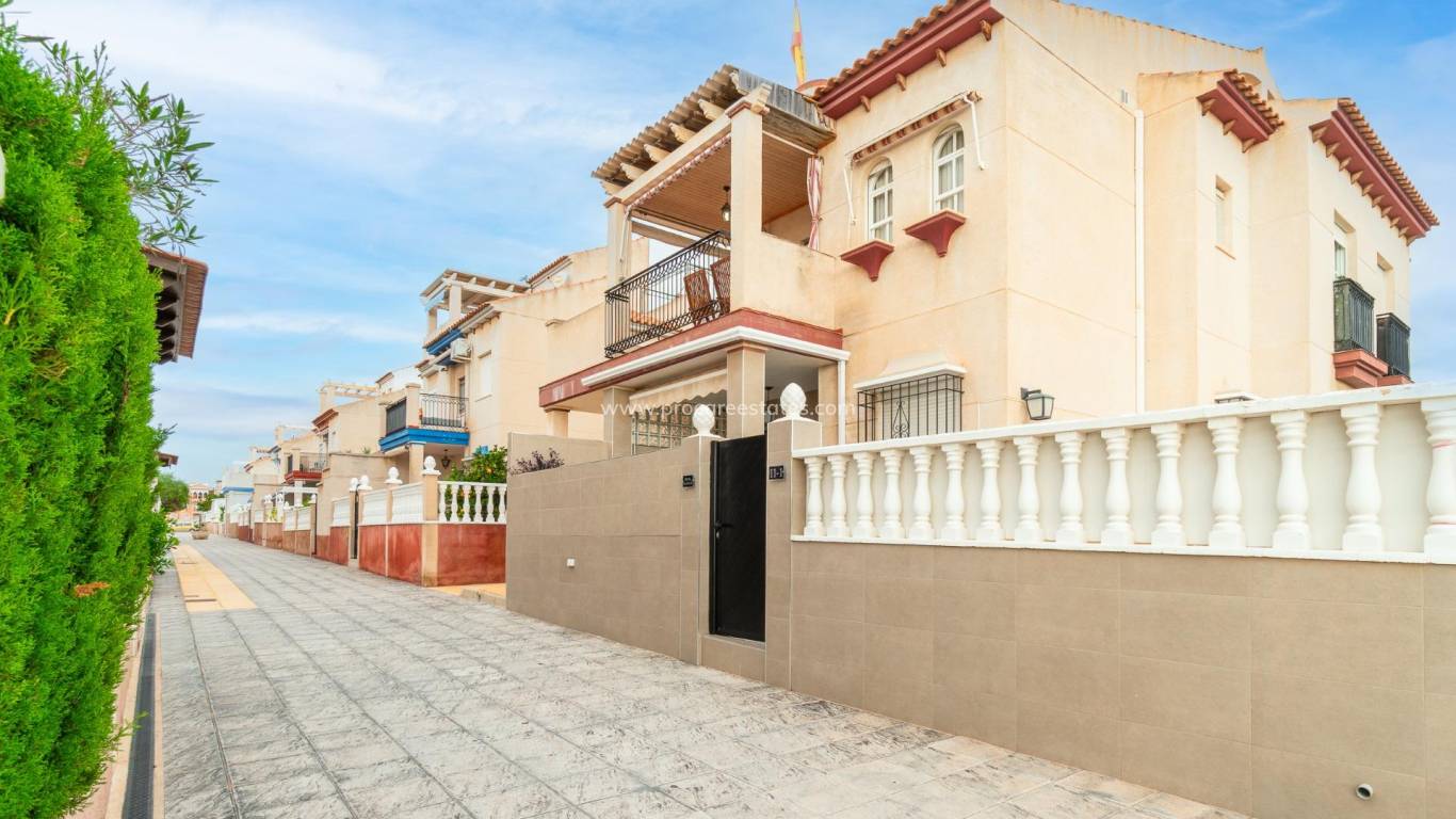 Location longue durée - Appartement - Orihuela Costa - Playa Flamenca