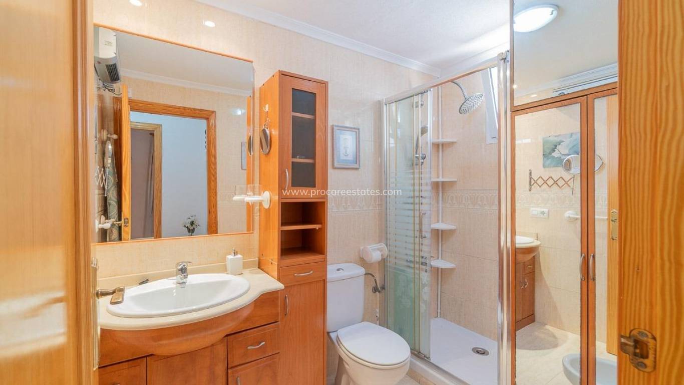 Location longue durée - Appartement - Torrevieja - La Mata