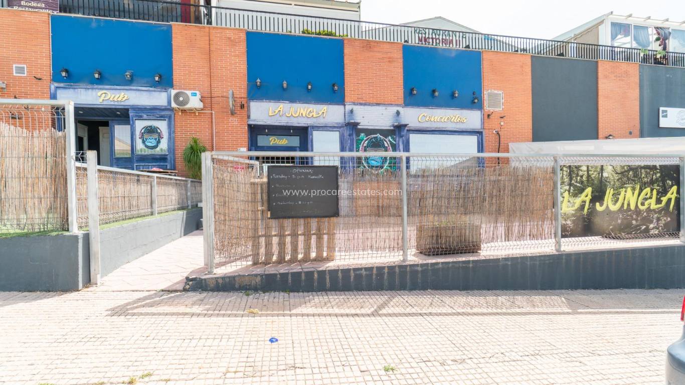 Location longue durée - Propriété commerciale - San Fulgencio - Urb. La Marina