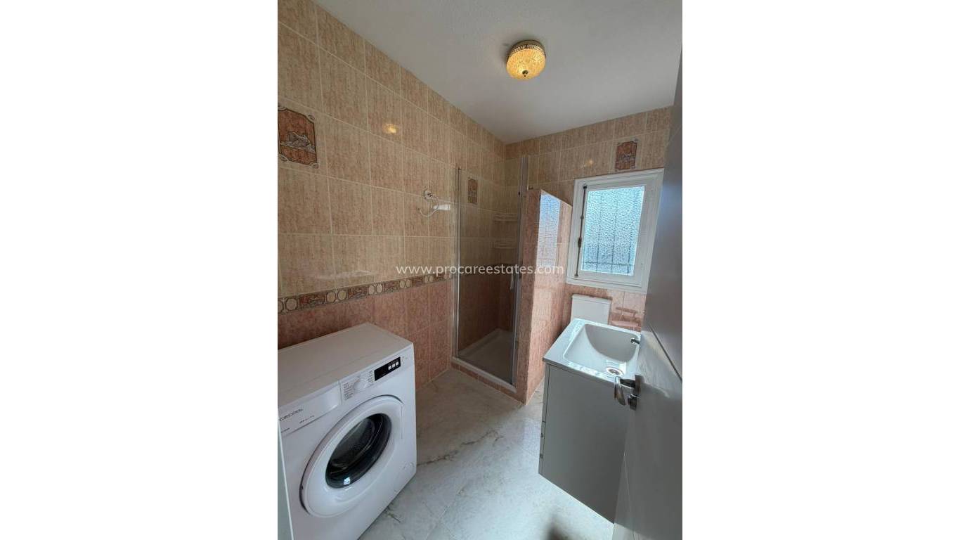 Location longue durée - Villa - Torrevieja - Los Balcones - Los Altos del Edén