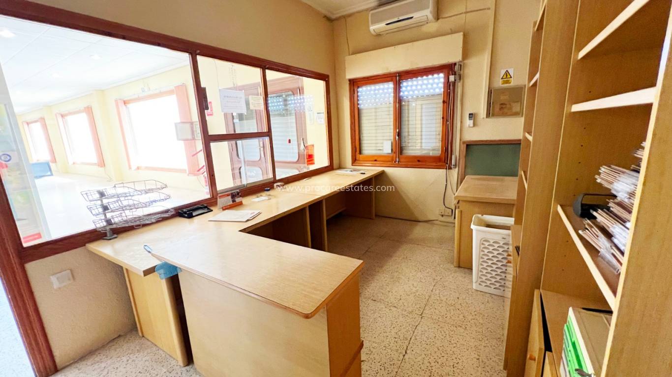 Long time Rental - Commercial property - Hondon De Los Frailes