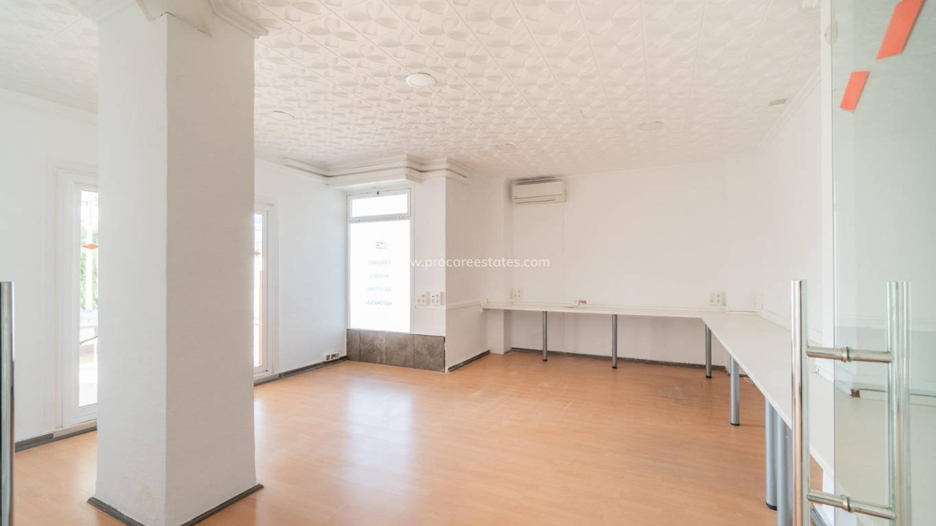 Long time Rental - Commercial property - Orihuela Costa - La Zenia