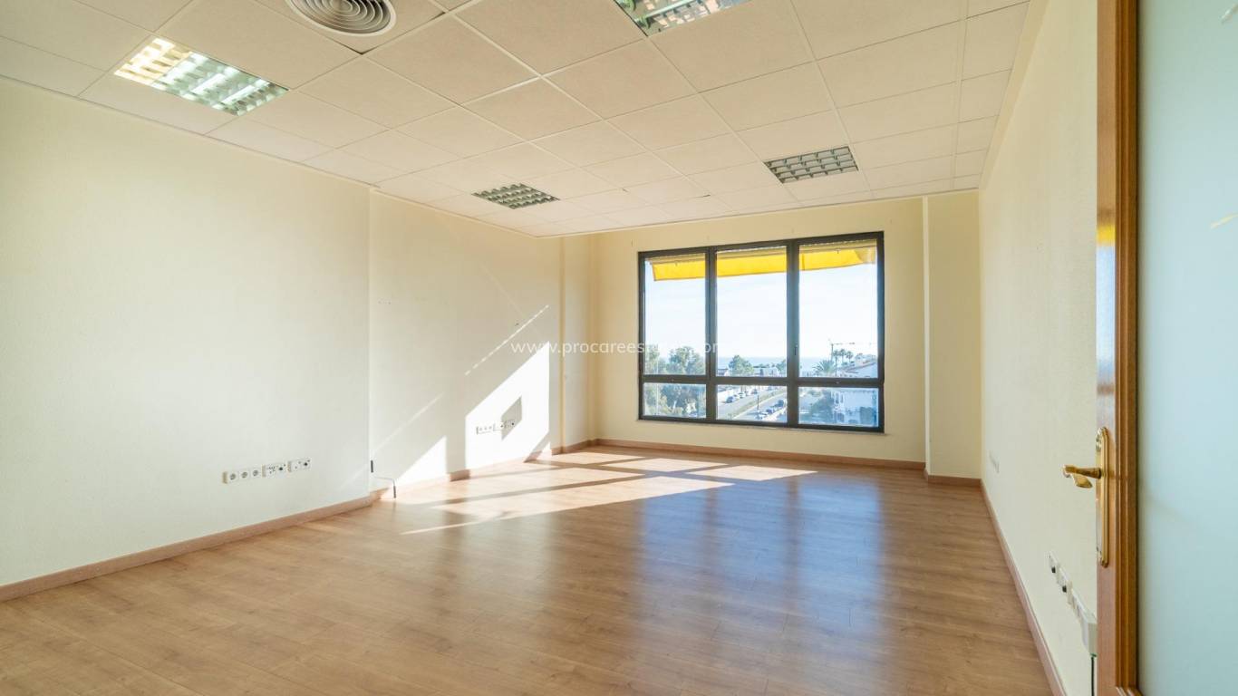 Long time Rental - Commercial property - Orihuela Costa - Playa Flamenca