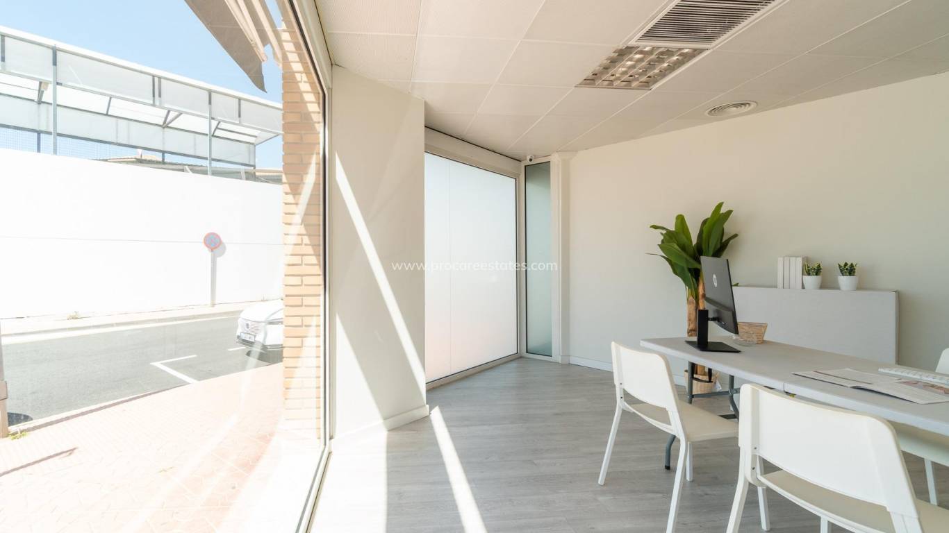 Long time Rental - Commercial property - Orihuela Costa - Playa Flamenca