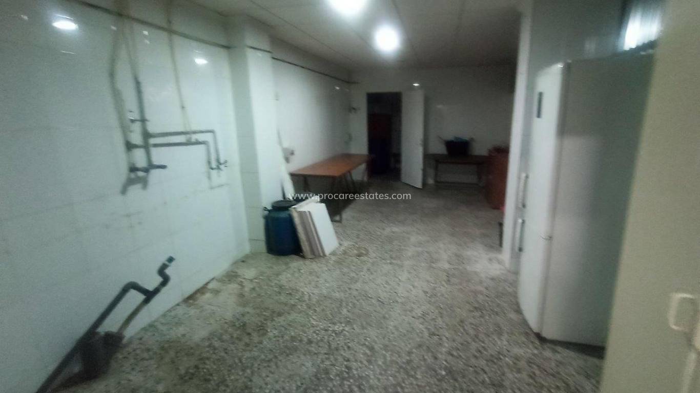 Long time Rental - Commercial property - Torrevieja - Acequion