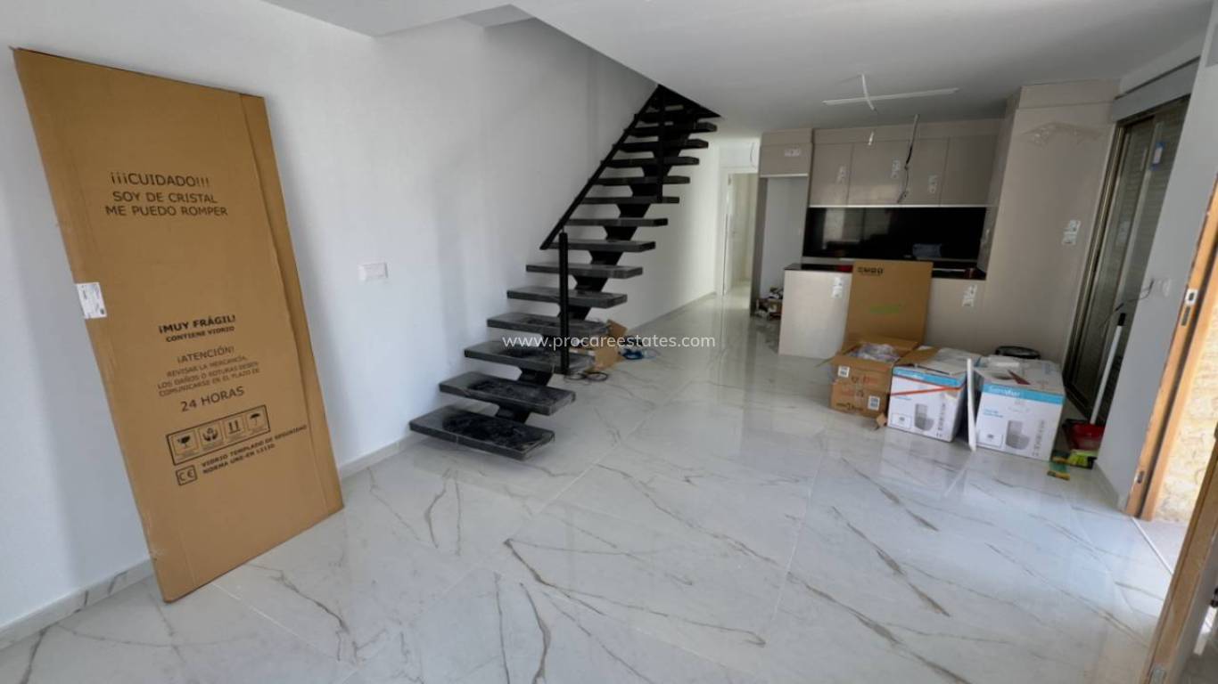 Neubau - Villa - Daya Nueva