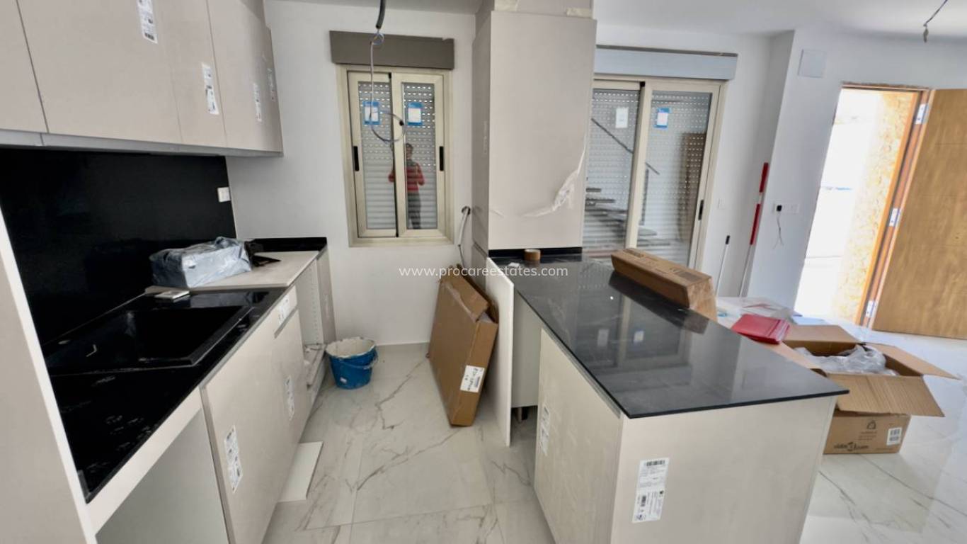 Neubau - Villa - Daya Nueva