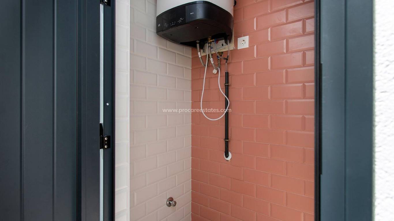 Neubau - Villa - Sucina