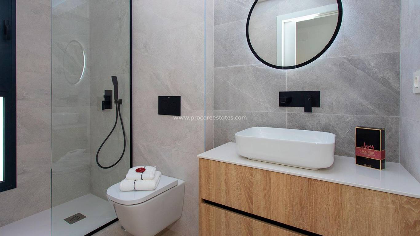 Neubau - Villa - Sucina