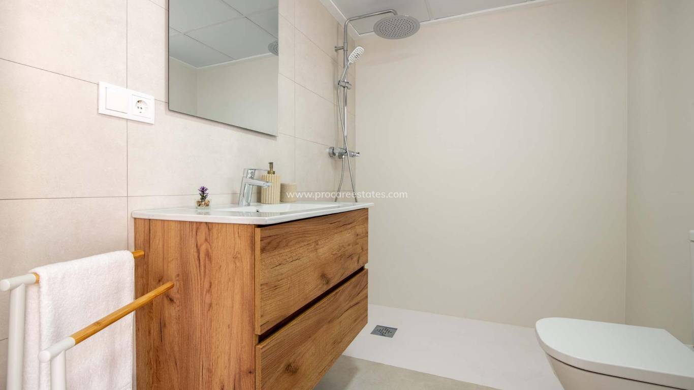 Nouvelle construction - Appartement - Cox - San Fernando