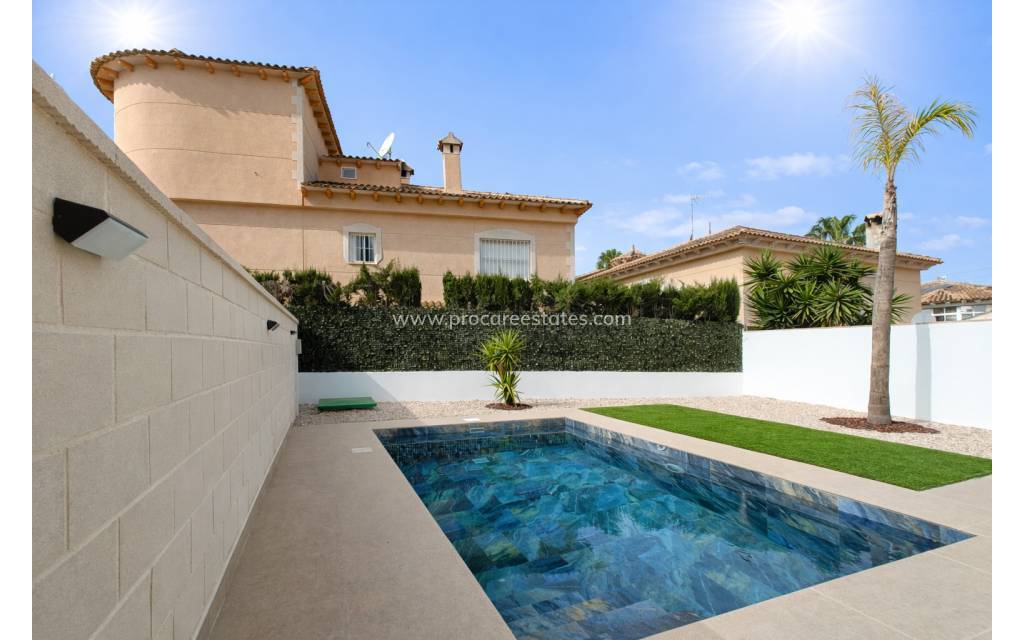 Nouvelle construction - Maison de ville - Benferri