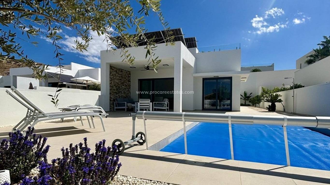 Nouvelle construction - Villa - Benijofar