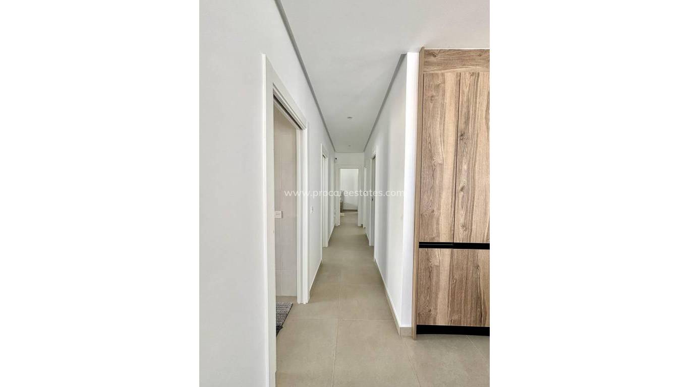 Nouvelle construction - Villa - Benijofar