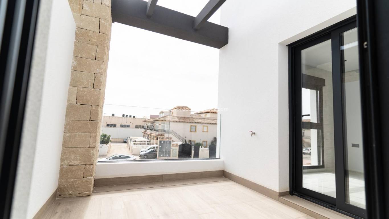 Nouvelle construction - Villa - Orihuela Costa - Punta Prima