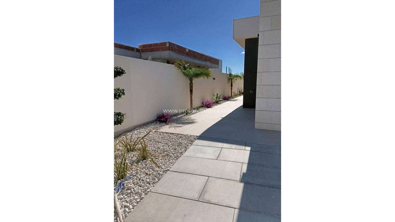 Nouvelle construction - Villa - Pilar de la Horadada - Roda Golf