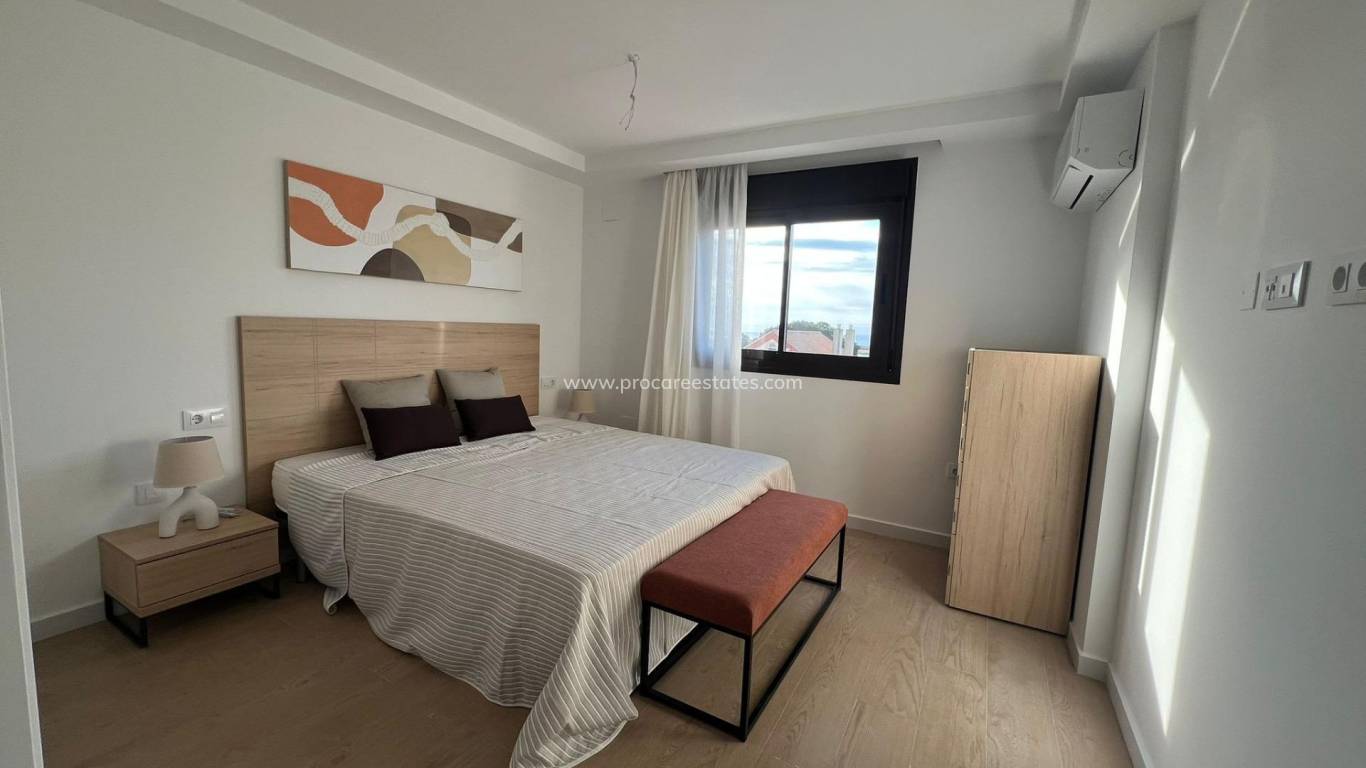 Nueva construcción  - Casa de pueblo - La Únion - centro