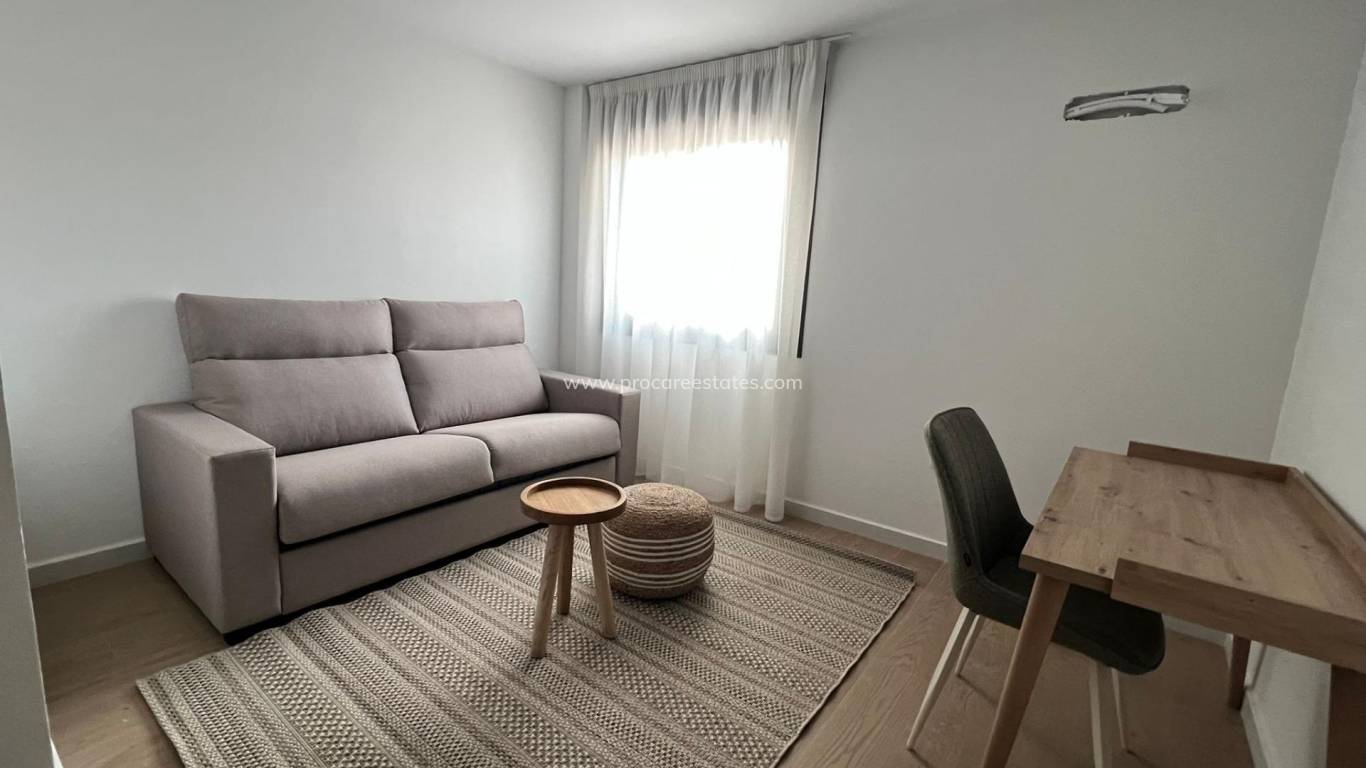 Nueva construcción  - Casa de pueblo - La Únion - centro