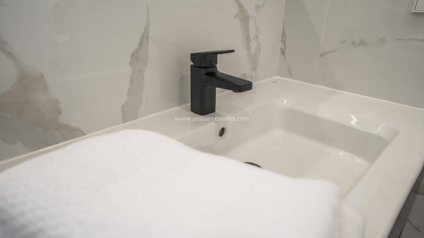 Nueva construcción  - Villa - Algorfa - La Finca golf