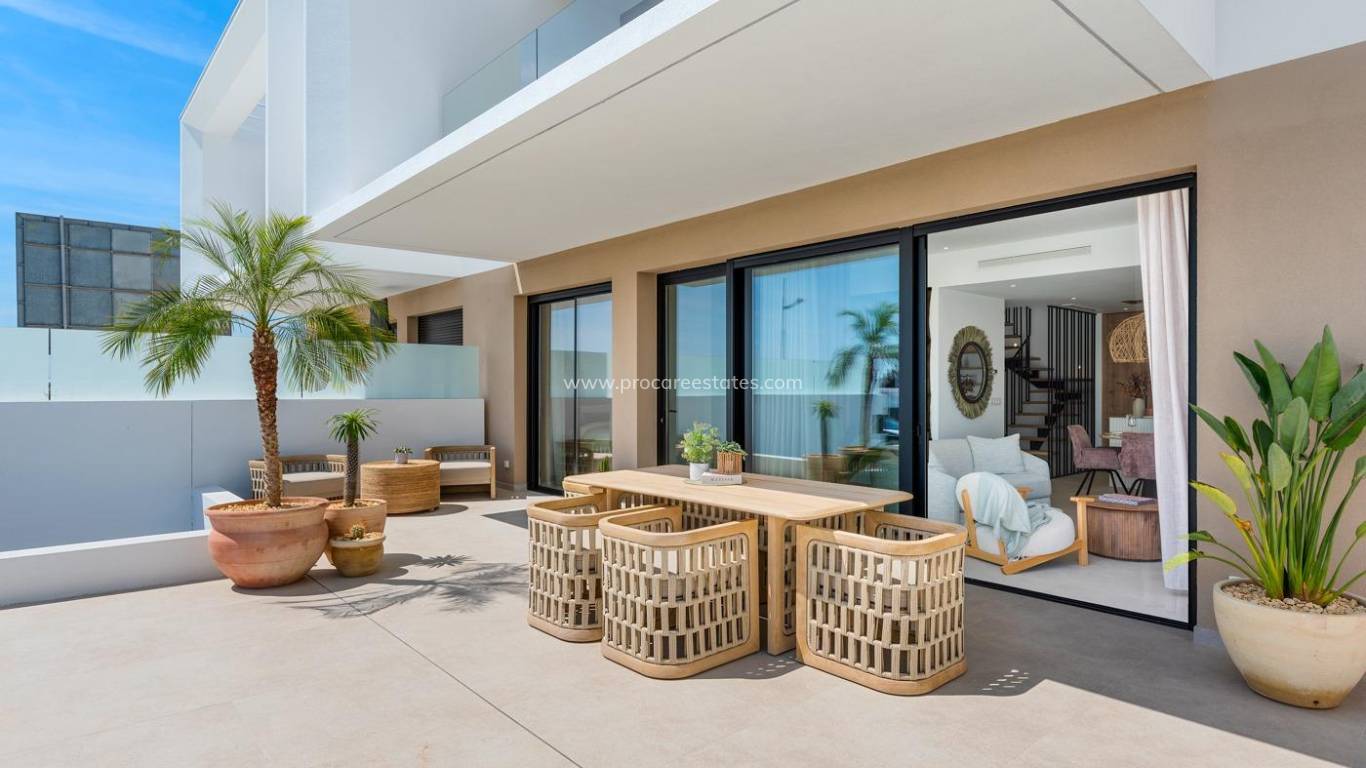 Nueva construcción  - Villa - Dolores - Sector 3