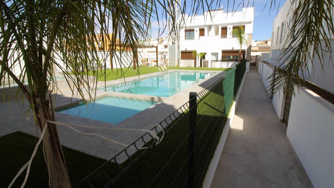 Nueva construcción  - Villa - Pilar de la Horadada - parque Andromeda