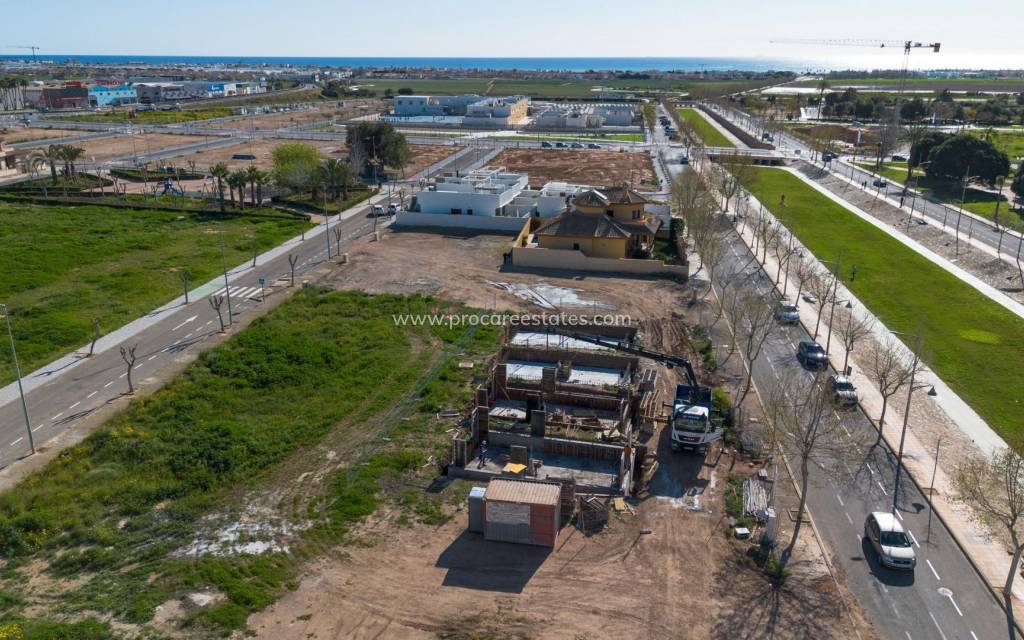 Nueva construcción  - Villa - Pilar de la Horadada - pueblo